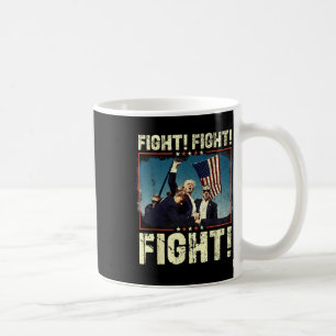 Donald Trump 2024 kämpft gegen Donald Trump Kaffeetasse