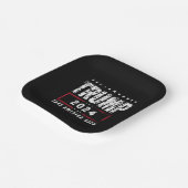 Donald Trump 2024 nimmt die Wahlen in Amerika zurü Pappteller (Gewinkelt)