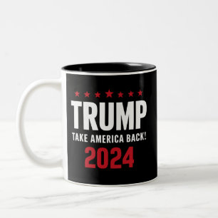 Donald Trump 2024 nimmt die Wahlen in Amerika zurü Zweifarbige Tasse