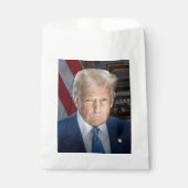 Donald Trump 2025 US-Präsident Portrait Geschenktütchen (Vorderseite)
