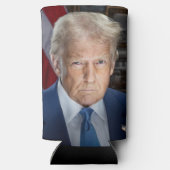 Donald Trump 2025 US-Präsident Portrait Selters Dosenkühler (Rückseite)