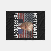 Donald Trump am meisten Gewollt für Präsident 2024 Fleecedecke (Vorderseite (Horizontal))