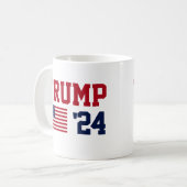 Donald Trump - Amerikanische Flagge 2024 Kaffeetasse (Vorderseite Links)