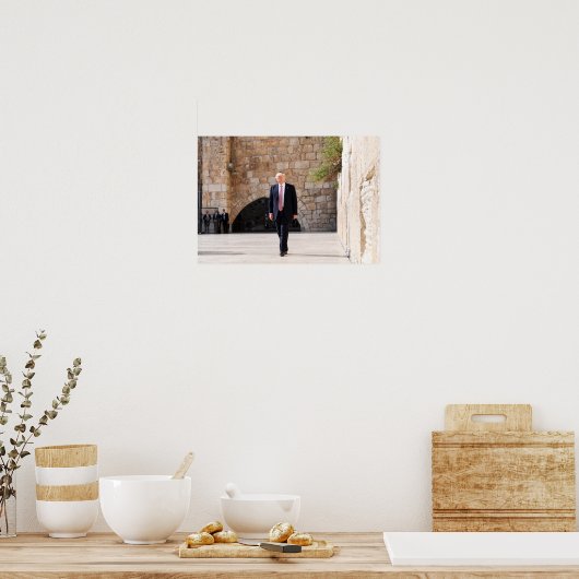 Donald Trump an der israelischen Western-Mauer Poster (Küche)