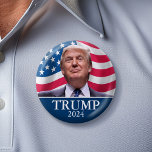 Donald Trump Foto - Präsident - genug gesagt Button<br><div class="desc">Ein klassisches Design mit einem Bild des Mannes,  der wieder für den Präsidenten kandidiert. Er kandidiert bei der Wahl für das Ticket der Republikaner. Original Foto von Gage Skidmore.</div>