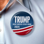 Donald Trump für Präsident 2024 - Modern Swoop Button<br><div class="desc">Ein modernes,  minimales Design für den republikanischen Kandidaten. Ein blauer Farbverlauf mit roten und weißen Streifen zur Unterstützung von Trump 2024. Zeigen Sie Ihre Liebe für den Typ,  der für den Präsidenten kandidieren wird.</div>