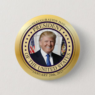 DONALD TRUMP GOLD COMMEMORATIVE INAUGURATION POTUS BUTTON