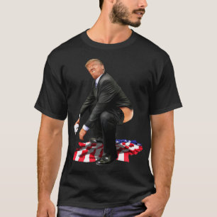 Donald Trump Kacke unter amerikanischer Flagge T-Shirt