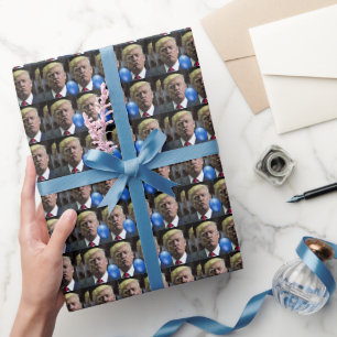 DONALD TRUMP KISS BIRTHDAY FUNNY WRAPPING PAPIER GESCHENKPAPIER