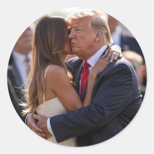Donald Trump küsst Melania Trump Runder Aufkleber