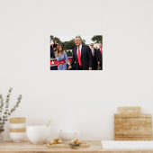 Donald Trump mit First Lady Melania Poster (Küche)
