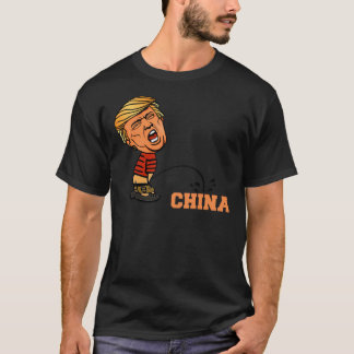 Donald Trump pisst auf China Sticker T-Shirt