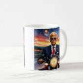 Donald Trump Riding Motorrad US Hauptstadt Feuerwe Kaffeetasse (VorderseiteRechts)