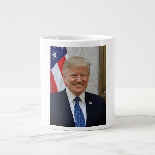 Donald Trump US-Präsident Weiße Haus MAGA 2024 Jumbo-Tasse (Vorderseite)