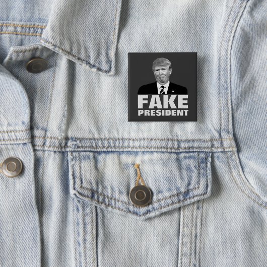 Donald- TrumpFake-PRÄSIDENT Button (Beispiel)