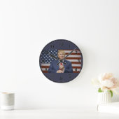 Donald- Trumpflagge Runde Wanduhr (Zuhause)