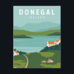 Donegal Ireland Retro Travel Art Vintag Postkarte<br><div class="desc">Donegal Retro Reisedesign. Donegal liegt im Süden Donegals und liegt an der Mündung des Flusses Eske und der Bucht von Donegal,  die von den Blauen Stackbergen überschattet wird.</div>