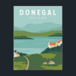 Donegal Ireland Retro Travel Art Vintag Postkarte<br><div class="desc">Donegal Retro Reisedesign. Donegal liegt im Süden Donegals und liegt an der Mündung des Flusses Eske und der Bucht von Donegal,  die von den Blauen Stackbergen überschattet wird.</div>