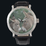 Donkeys Uhr<br><div class="desc">Sehen Sie mit dem Foto der Esel von New Forest Pics</div>