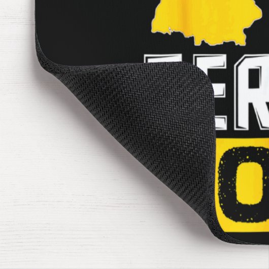 Dont Make Me Use My German Voice Germany Deutsc  Mousepad (Ecke)