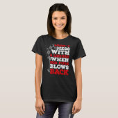 Don't Mess With A Lineman When His Fuse Blows Back T-Shirt (Vorne ganz)