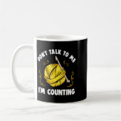 Don't Talk To Me I'm Counting _ Funny Knitting Cro Kaffeetasse (Links)
