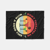 Don't Threaten Me With A Good Time Funny Margarita Fleecedecke (Vorderseite (Horizontal))