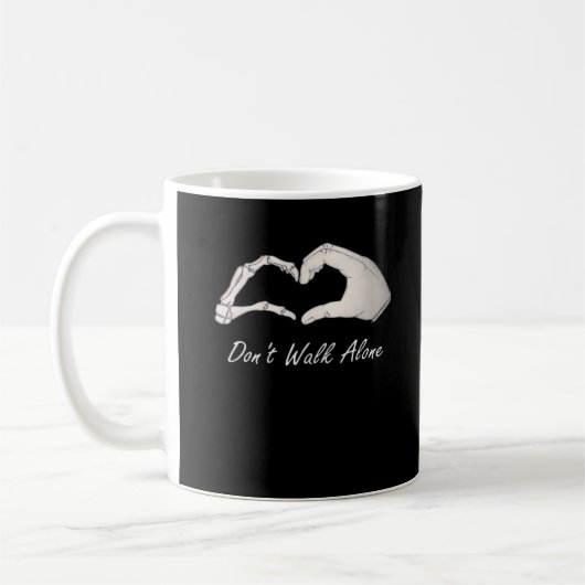 Don't Walk - White Classic - Skeleton Hands Hearts Kaffeetasse (Links)