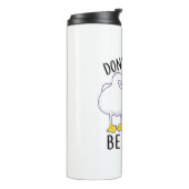 Don't Worry, Be Capy. Capybara Orange Unbothered Thermosbecher (Nach links gedreht)