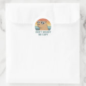 Dont Worry Be Capy Funny Retro Capybara Runder Aufkleber (Tasche)
