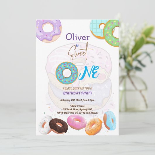 Donut 1. Geburtstagsjunge Einladung (Stehend Vorderseite)