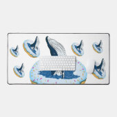 Donut auf dem Wal Schreibtischunterlage (Tastatur & Maus)