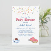 Donut Baby Shower Sprinkles Einladung (Stehend Vorderseite)