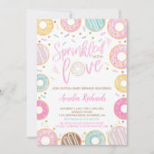 Donut Baby Sprinkle Einladung mit Liebe gesprenkel (Vorderseite)