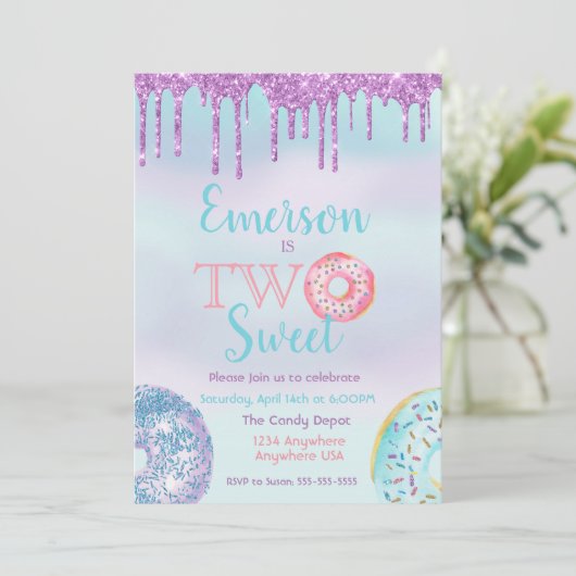 Donut Birthday Party Two Sweet Einladung (Stehend Vorderseite)