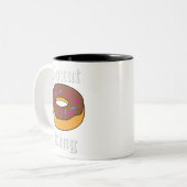 Donut King Tasse, Fun Illustration, Frühstück Zweifarbige Tasse (Vorderseite Links)