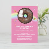 Donut magischer Regenbogen-Rosa Schmetterling in j Einladung (Stehend Vorderseite)