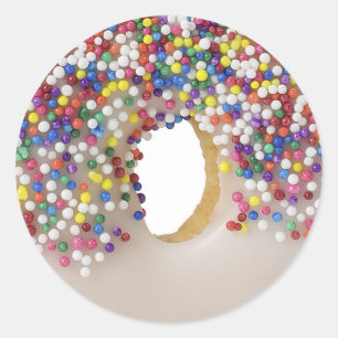 Donut mit Streuseln Runder Aufkleber
