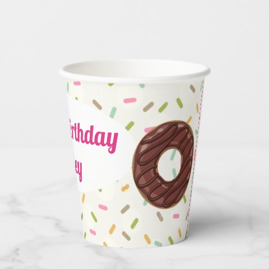 Donut Party Personalisiert Pappbecher (Rückseite)
