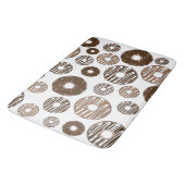 Donut Pattern, Chocolate Donuts, Karamel Donuts Badematte (Schrägansicht)