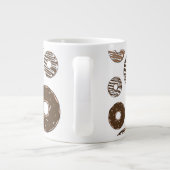 Donut Pattern, Chocolate Donuts, Karamel Donuts Jumbo-Tasse (Rückseite)