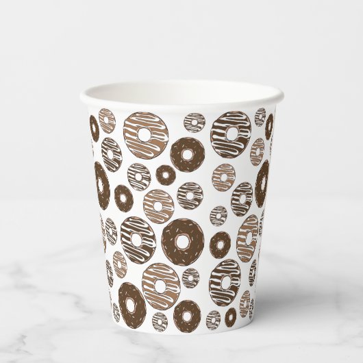 Donut Pattern, Chocolate Donuts, Karamel Donuts Pappbecher (Rückseite)