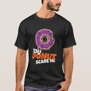DONUT SCARE ME Kawaii Zombie Donut Halloween T T-Shirt