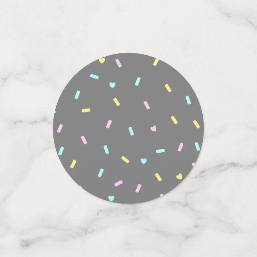 Donut Theme Two Sweet Birthday Party Konfetti (Klein Vorderseite)