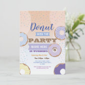 Donut verpasst das Party Geburtstag Doughnut Blue Einladung (Stehend Vorderseite)