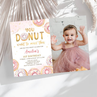Donut Wollte, um dieses rosa Donut Geburtstags-Fot Einladung