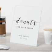 Donuts für jede Hochzeit Donut Table Sockelschild (In SItu)