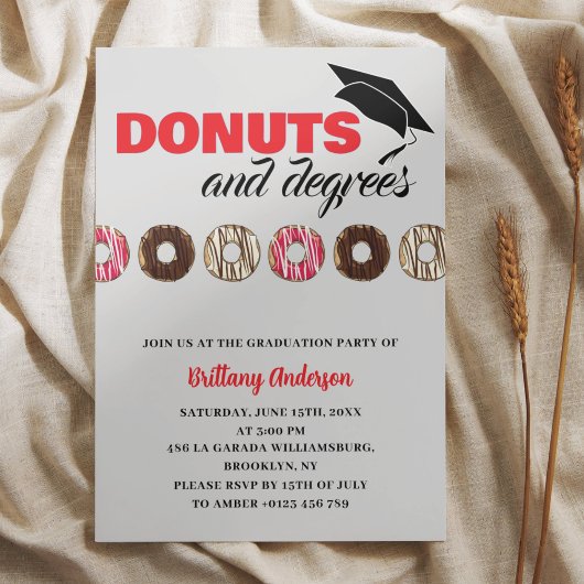 Donuts und Degrees Fun Graduation Party Einladung