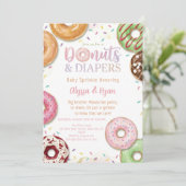 Donuts und Windeln Baby Sprinkle Pastell Einladung (Stehend Vorderseite)