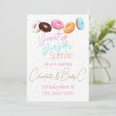 Donuts und Windeln Sprinkle Einladung (Stehend Vorderseite)